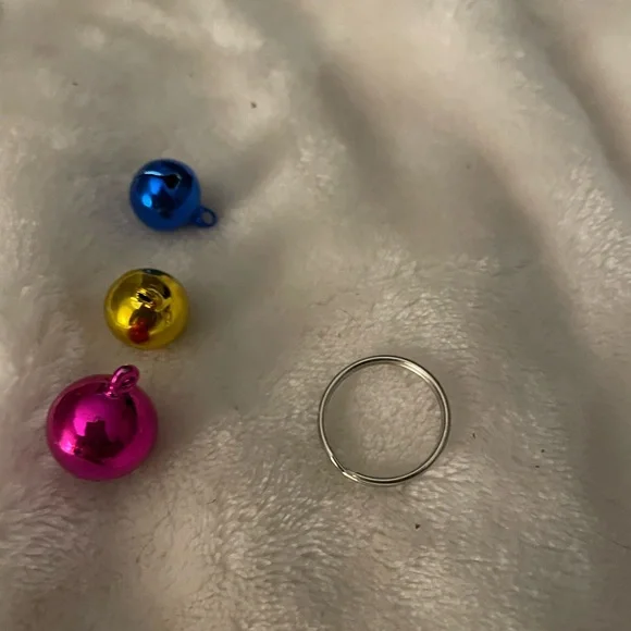 Colorful Cat Collar Bells Set - Picture 4 of 4